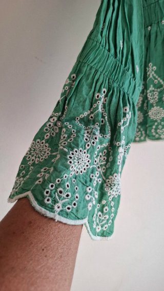 Blusa Gocelle bordada verde Talla XL