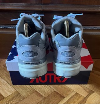 New Balance 992 Talla 44 Gris