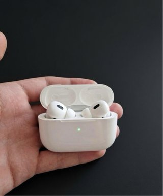 Apple AirPods Pro 2 True Wireless