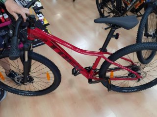 TREK MARLIN 4 27,5 Talla S Roja