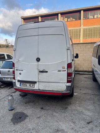 Mercedes-Benz Sprinter 2013
