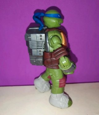 Leonardo TMNT Action Figure Playmates p30