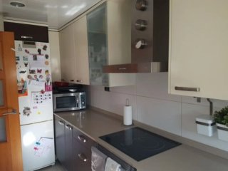 Se vende Piso muy céntrico en olesa.