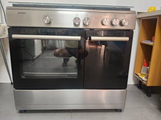 Cocina de gas Corberó 5 fuegos y horno