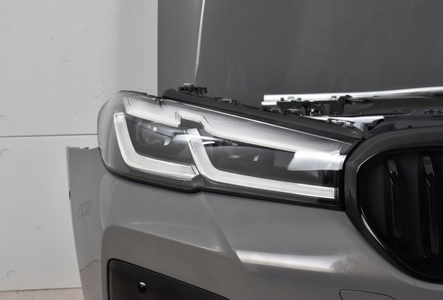 BMW Serie 5 G30 M Parachoques Capó