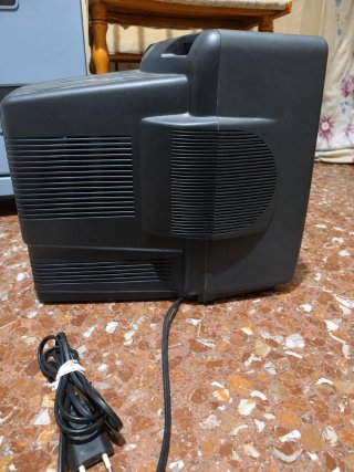 REBAJA EXPRES: TV RETRO-VINTAGE CRT Kneissel 14" -