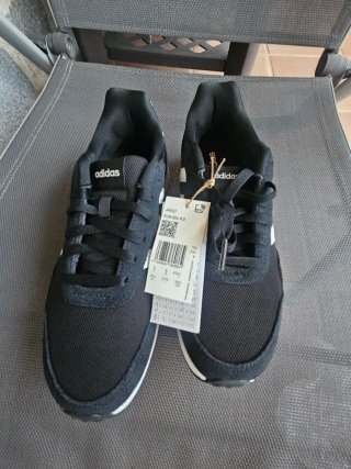 Zapatilla Adidas Running 60s 4.0 Negra