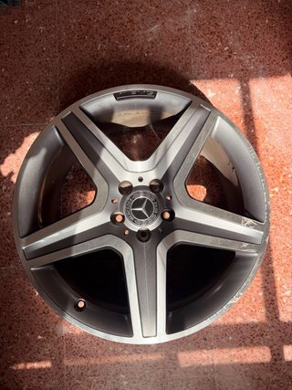 Llantas Mercedes AMG
