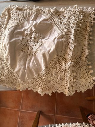 Cojines decorativos de crochet beige