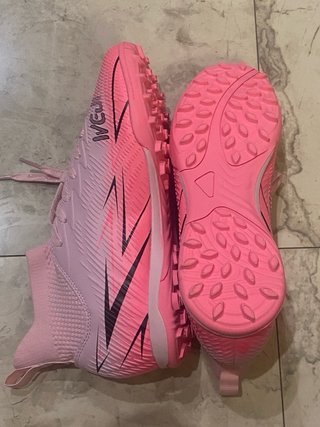 Scarpe da calcio rosa