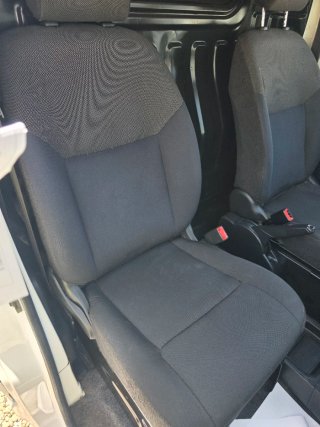 Nissan NV200 2018