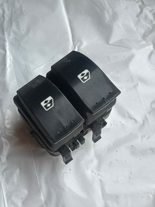 Mando elevalunas Renault