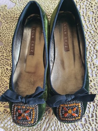 Bailarinas Lola Cruz terciopelo y pedrería