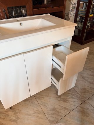 Mueble de baño con lavabo