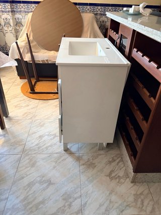 Mueble de baño con lavabo