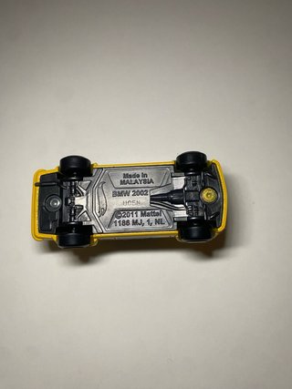 Hotwheels bmw 2002