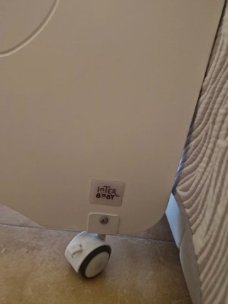Cuna de colecho casi nueva