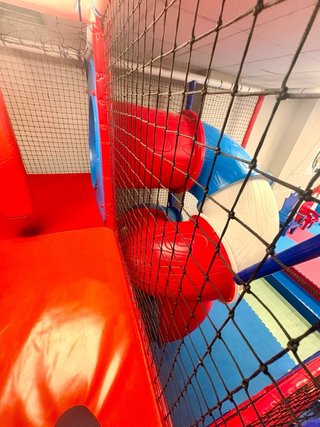 Parque de bolas 5,5x5,5x3,8m
