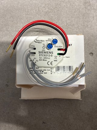 Dimmer Tiras LED Siemens 5TC8212-0