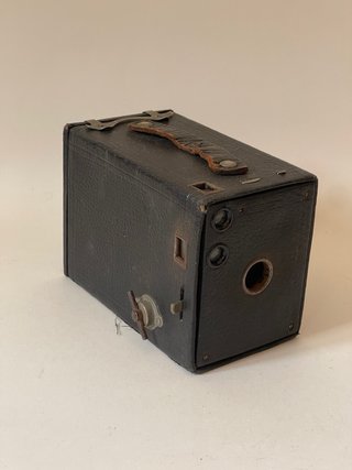 Cámara Kodak Brownie n2 model D Antigua