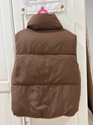 Chaleco reversible marrón y beige