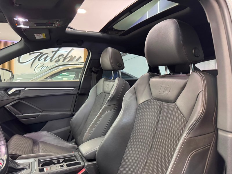 Audi Q3 2020, foto 8
