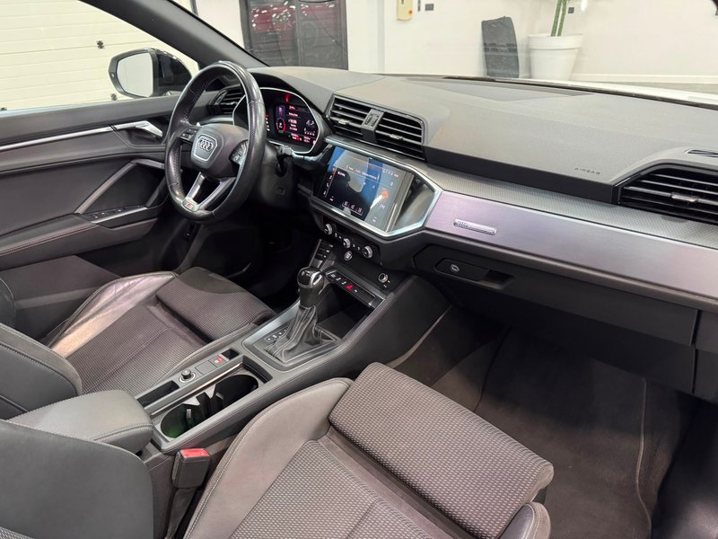 Audi Q3 2020, foto 12