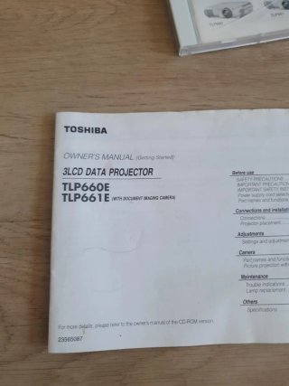 Proyector Toshiba TLP660