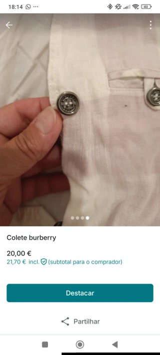 Colete Burberry Rosa e Branco 10 anos