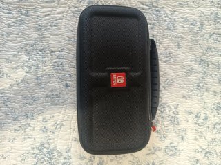 Maletines Nintendo Switch Negros