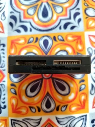 Lettore Schede Memoria Multi Card Lazer con USB
