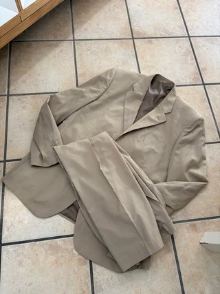 Traje de chaqueta beige talla 58