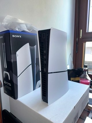 PS5 Digital Edition 825GB + Control Nuevo