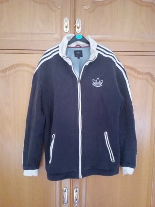 Chaqueta Adidas Muhammad Ali Negra y Blanca