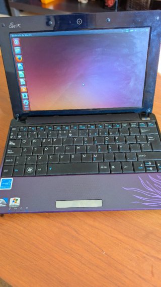 Miniportátil Asus Eee PC 1001PQ morado Linux