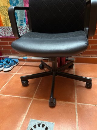 Silla de oficina IKEA negra