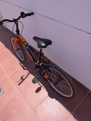 Bicicleta Infantil 20 pulgadas Negra y Naranja