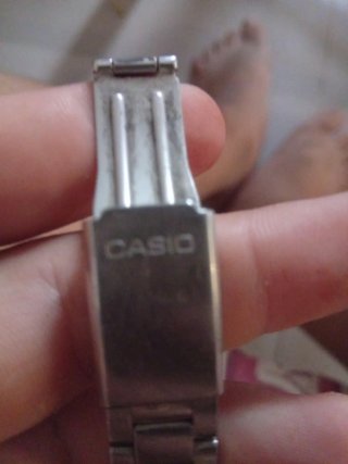 Reloj Casio Negro y Plateado