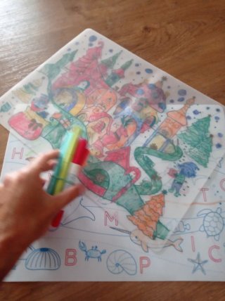 Plástico de pintar con rotuladores