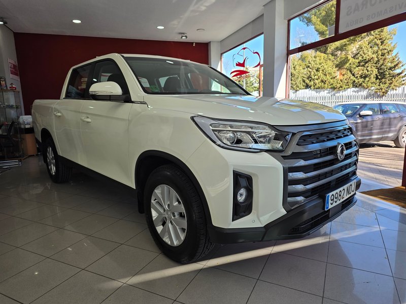 KGM Musso Sports D22DTR 4x4 Pro - foto 1