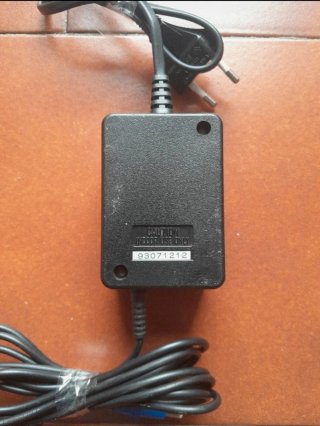 Alimentatore Nintendo NES SNES Originale NES-002E