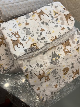 Nido para bebé con diseño de animales