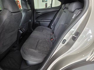 Lexus UX 2.0 250h Business