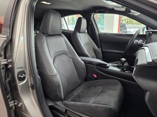 Lexus UX 2.0 250h Business
