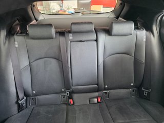 Lexus UX 2.0 250h Business