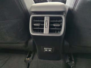 Lexus UX 2.0 250h Business