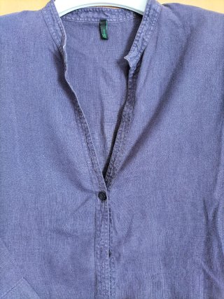 Blusa de Lino Morada, cuello mao, mangas Francesas