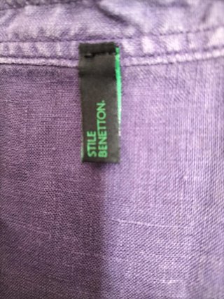 Blusa de Lino Morada, cuello mao, mangas Francesas