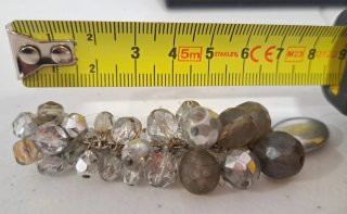 Pendientes largos fiesta grises y plateados