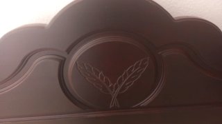 Cabecero de cama de madera